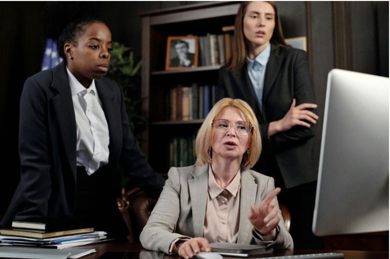 Resolving Complex Issues: Body Corporate Disputes Lawyers in Brisbane